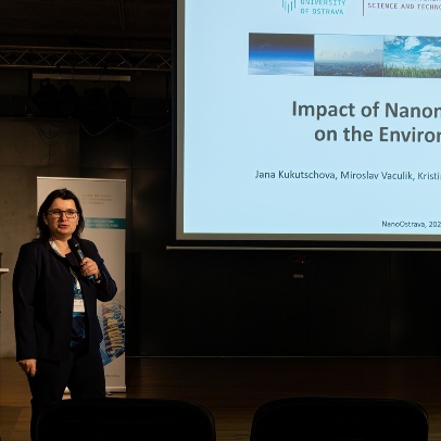 Přednáška prof. Kukutschová - Impact of nanomaterials on the environment