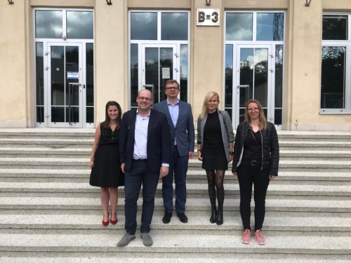 286041557_1054170835208593_8943374803669321786_n 286041557_1054170835208593_8943374803669321786_n